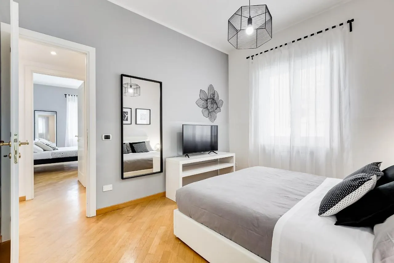 Apartamento Bmga L Incredible 3Bdr With Balcony In City Center Roma