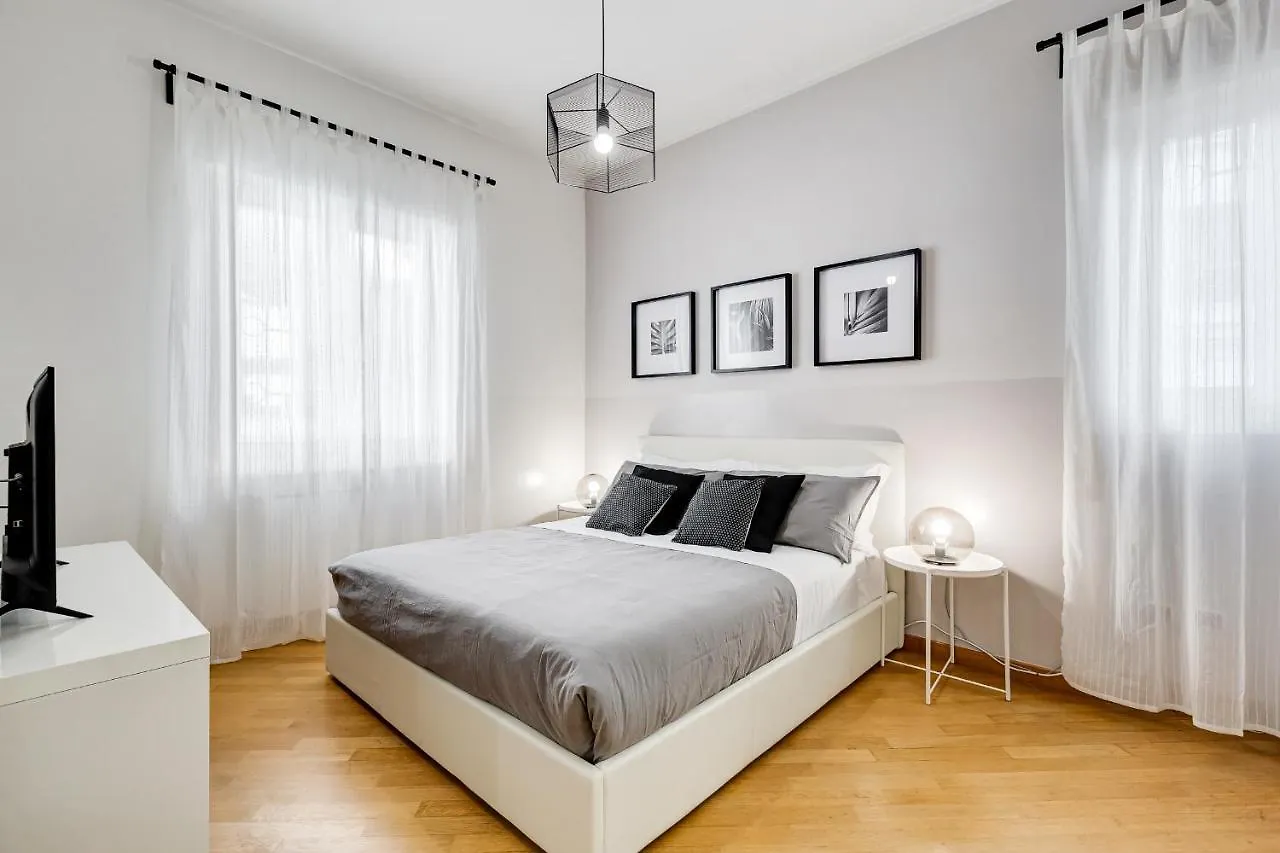 Bmga L Incredible 3Bdr With Balcony In City Center Roma Italia