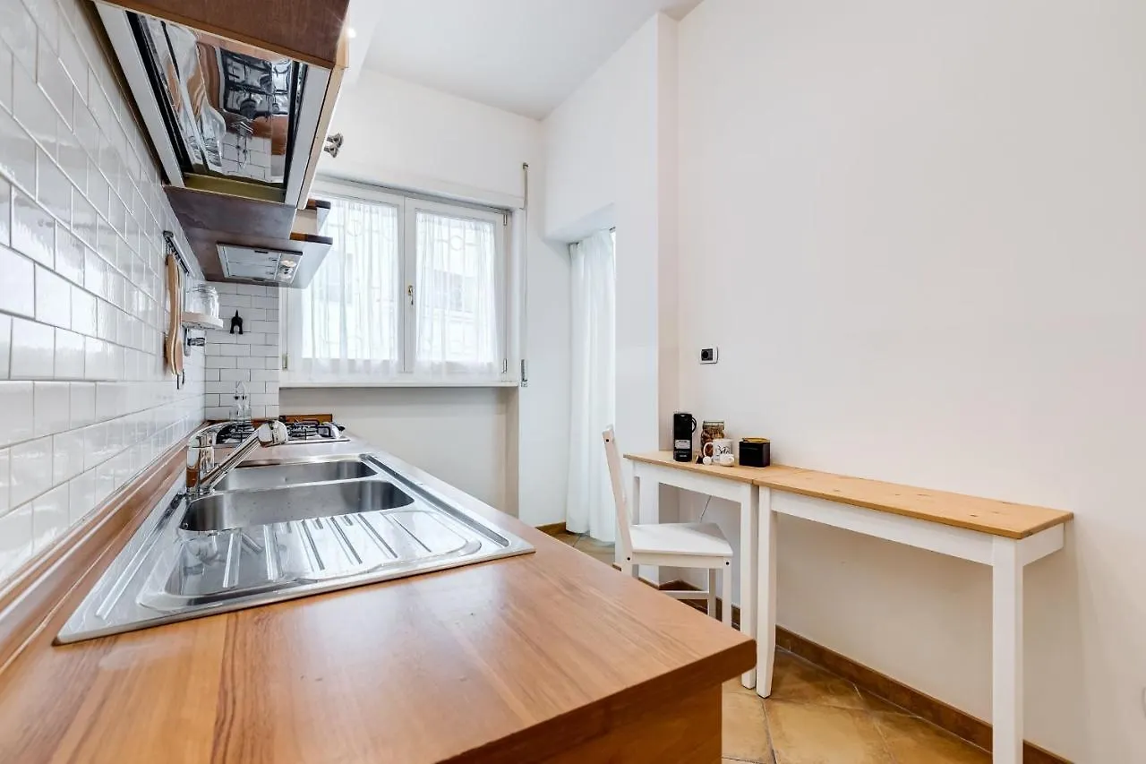 Apartamento Bmga L Incredible 3Bdr With Balcony In City Center Roma