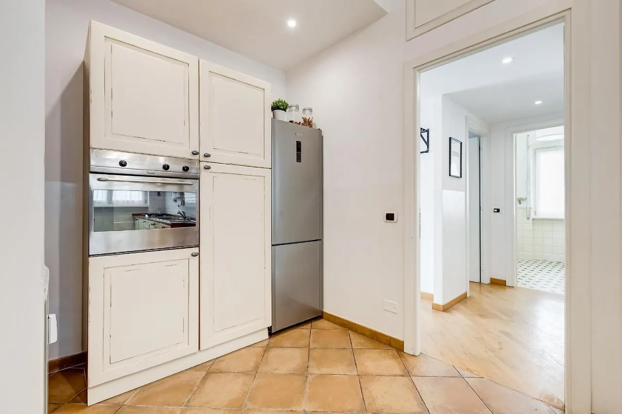 Apartamento Bmga L Incredible 3Bdr With Balcony In City Center Roma