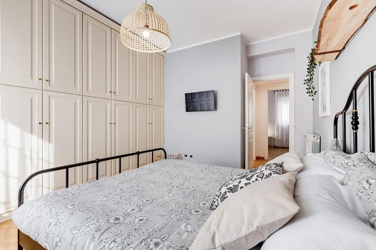 Bmga L Incredible 3Bdr With Balcony In City Center Roma